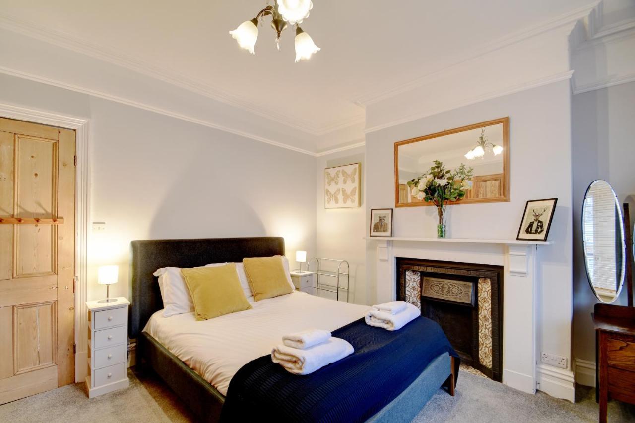 הרוגייט Spacious Victorian Townhouse Near Hcc With Off Street Parking מראה חיצוני תמונה